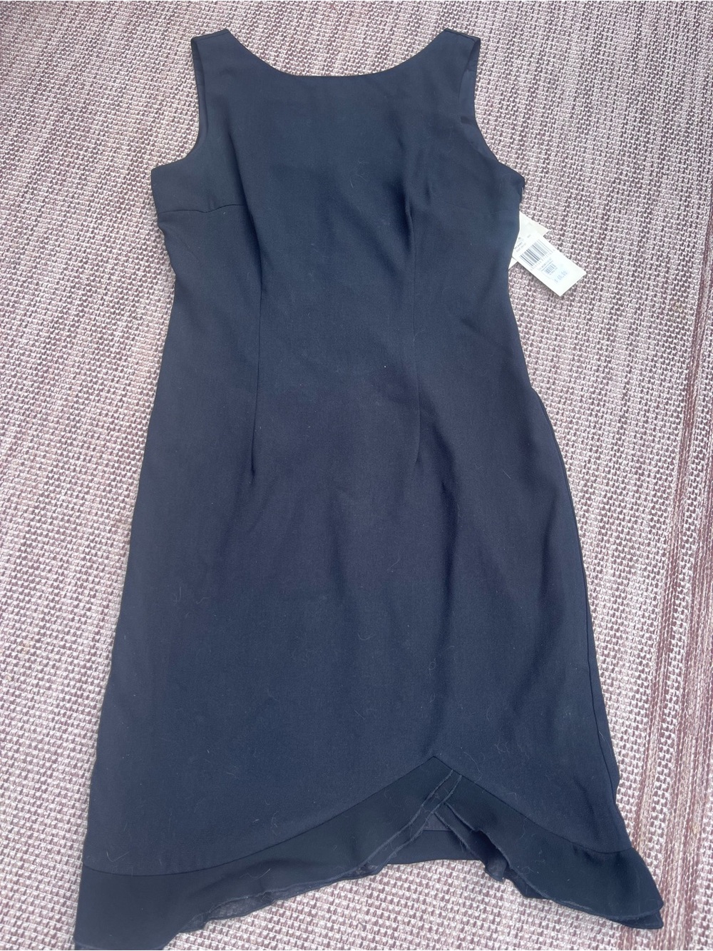 Classic Black Sleeveless Sheath Dress